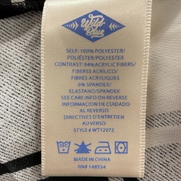 Rue21 black and white blouse size M NWT - Picture 9 of 11